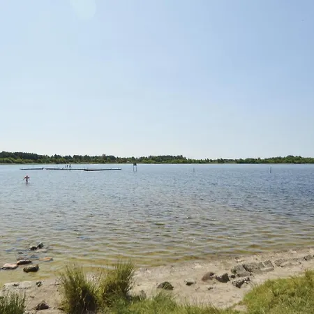 Сasa de vacaciones Stunning In W/ Sauna And 3 Bedrooms